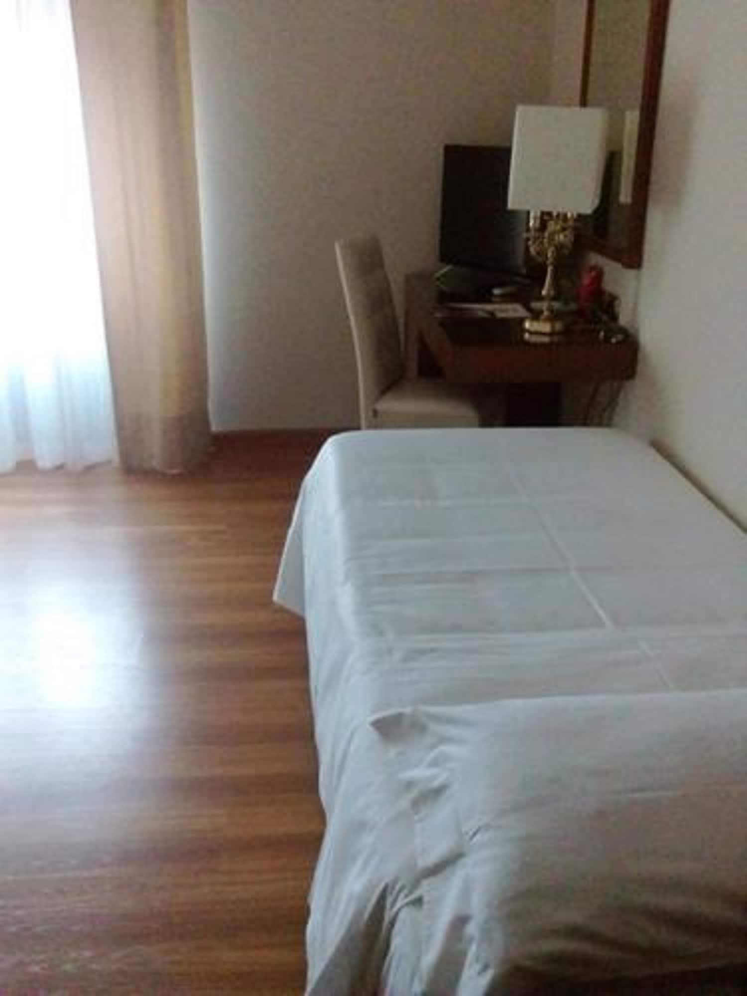Centrum Hotel 3*