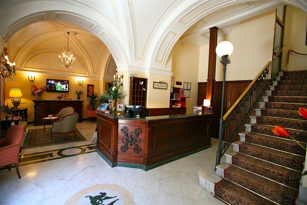 Hotel Centrum 3*